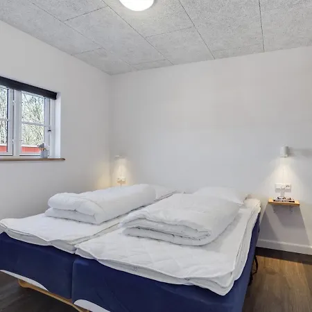 Arlene - 800m From The Sea In Nw Jutland By Interhome Apartment